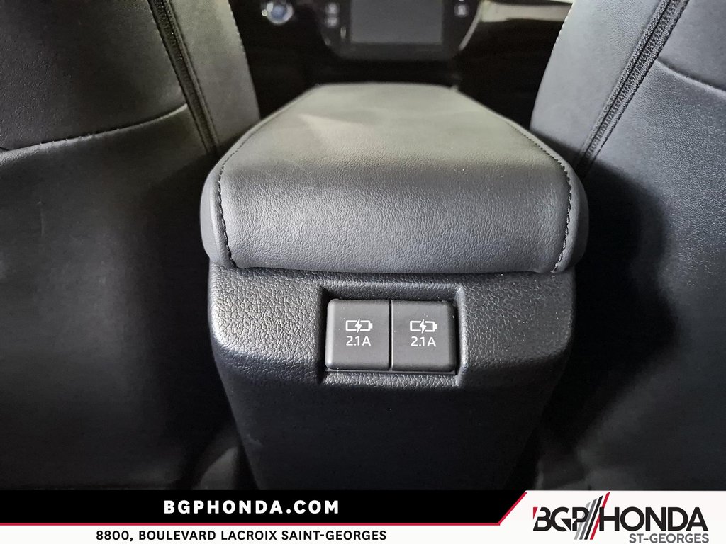 2021 Toyota Prius Prime PRIME in Saint-Georges, Quebec - 10 - w1024h768px
