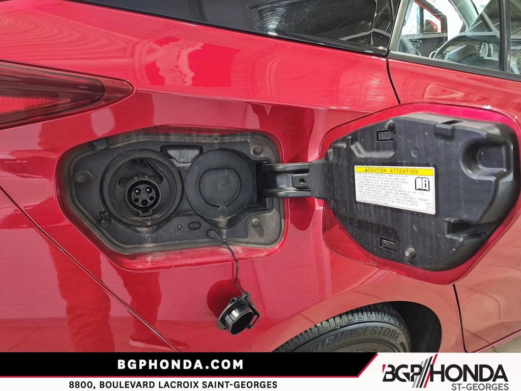 2021 Toyota Prius Prime PRIME in Saint-Georges, Quebec - 19 - w1024h768px