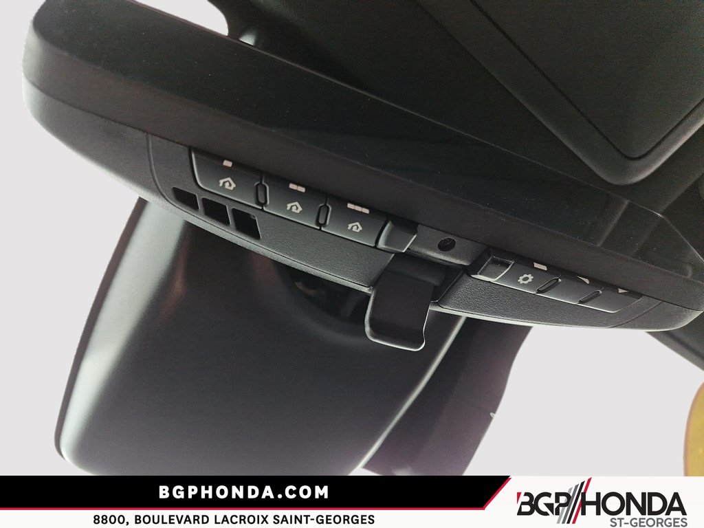2023 Toyota RAV4 Prime XSE HYBRID in Saint-Georges, Quebec - 22 - w1024h768px
