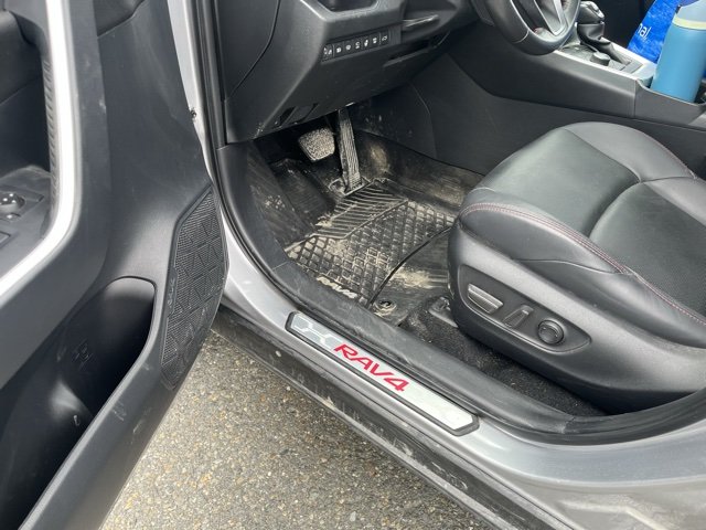 Toyota RAV4 Prime XSE HYBRID 2023 à Saint-Georges, Québec - 3 - w1024h768px