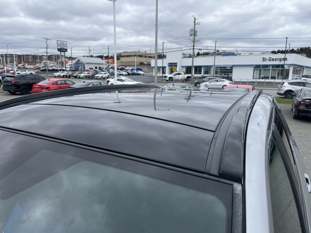 Toyota RAV4 Prime XSE HYBRID 2023 à Saint-Georges, Québec - 5 - w1024h768px