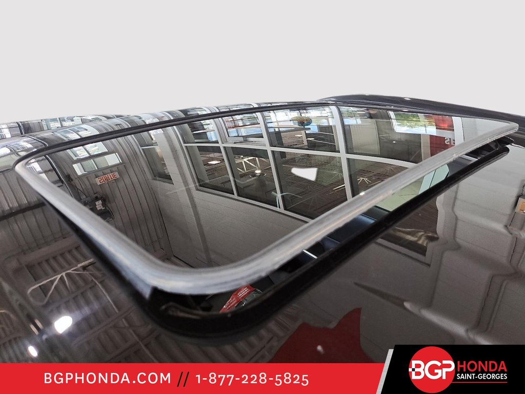 2021 Toyota RAV4 XLE in Saint-Georges, Quebec - 20 - w1024h768px