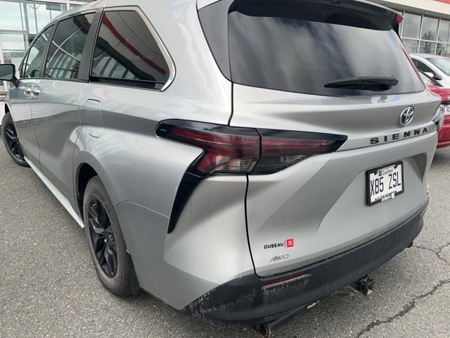 2023 Toyota Sienna LE AWD HYBRID in Saint-Georges, Quebec - 3 - w1024h768px