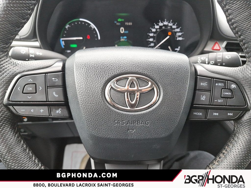 2023 Toyota Sienna LE AWD HYBRID in Saint-Georges, Quebec - 12 - w1024h768px