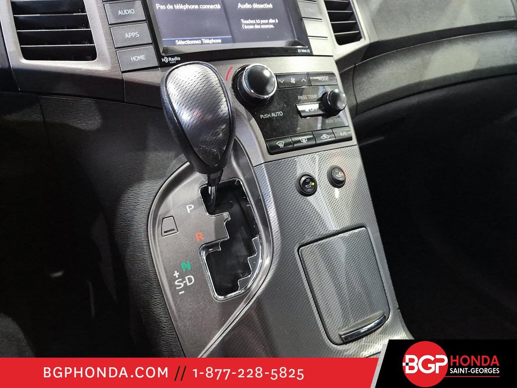 Toyota Venza AWD 2015 à Saint-Georges, Québec - 20 - w1024h768px