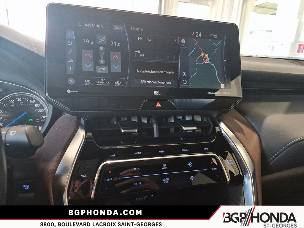2021 Toyota Venza LIMITED HYBRID in Saint-Georges, Quebec - 18 - w1024h768px