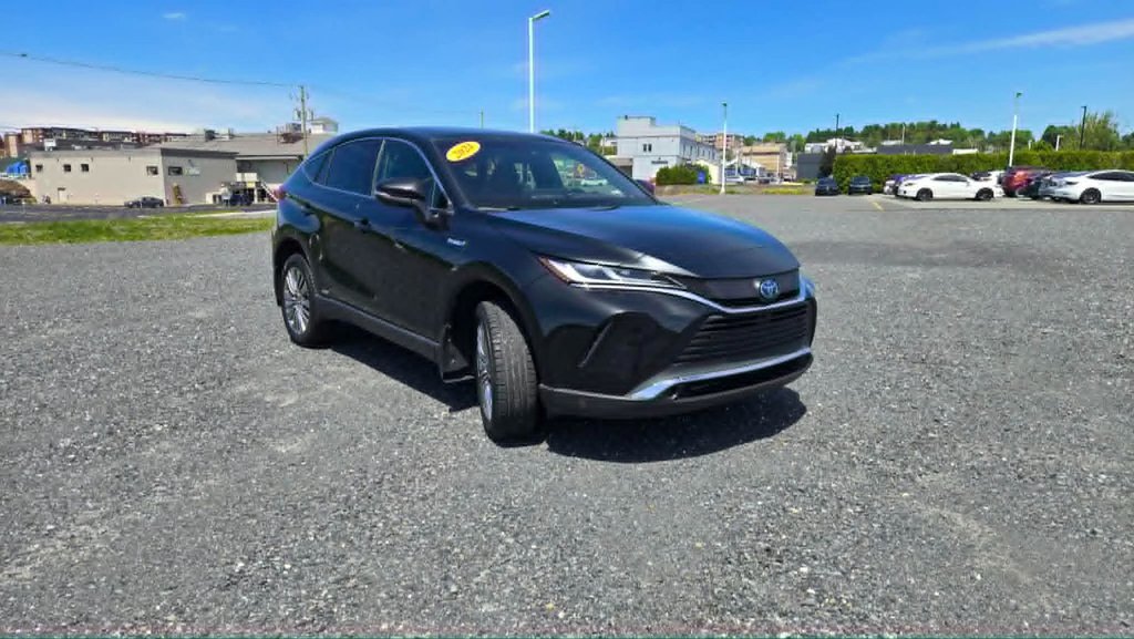 2021 Toyota Venza LIMITED HYBRID in Saint-Georges, Quebec - 5 - w1024h768px