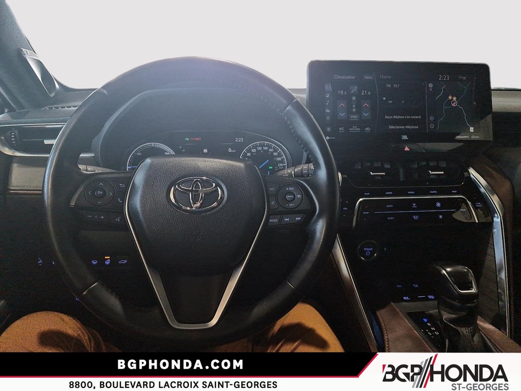 2021 Toyota Venza LIMITED HYBRID in Saint-Georges, Quebec - 11 - w1024h768px