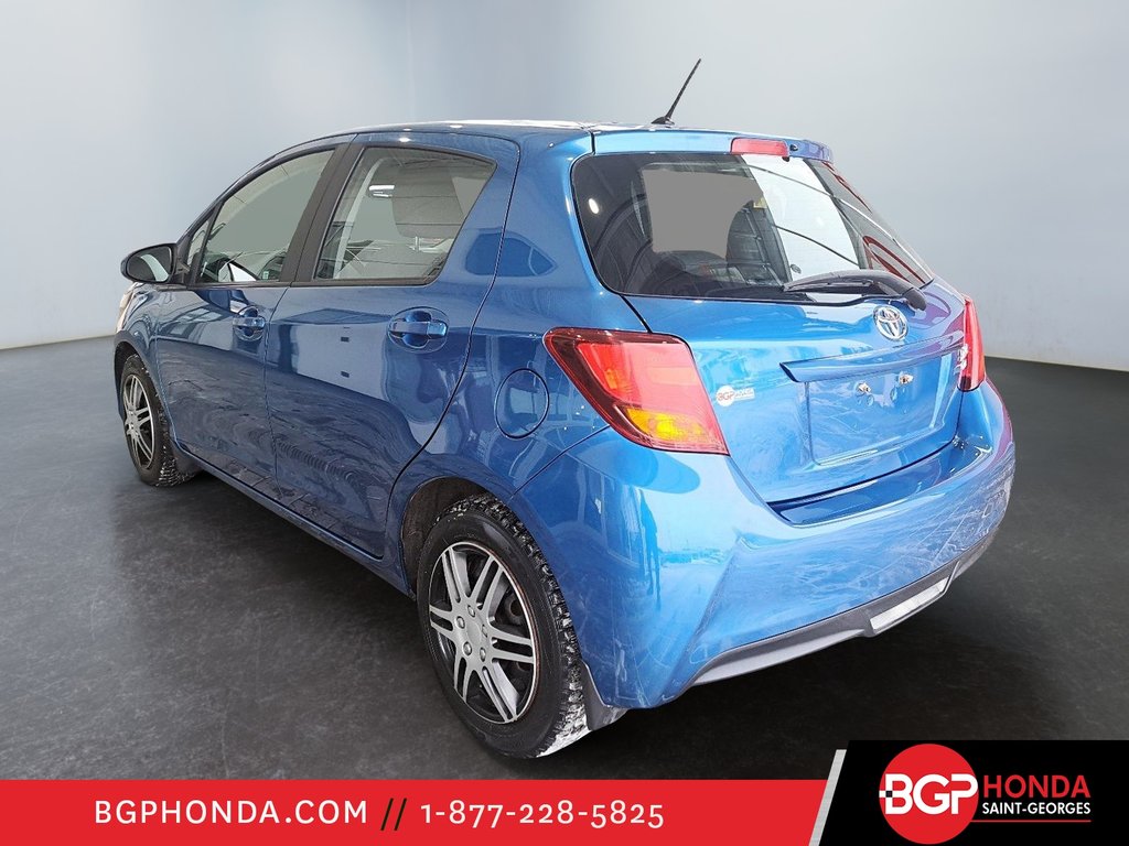 Toyota Yaris LE 2017 à Saint-Georges, Québec - 4 - w1024h768px