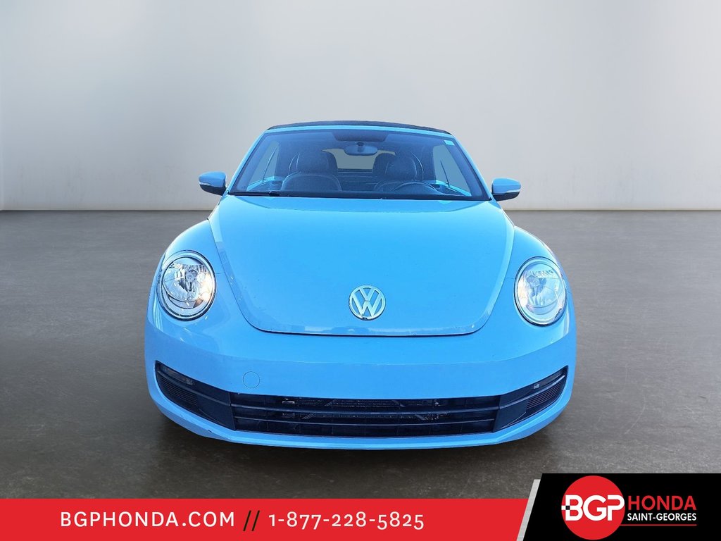 2013 Volkswagen Beetle Convertible DÉCAPOTABLE in Saint-Georges, Quebec - 5 - w1024h768px