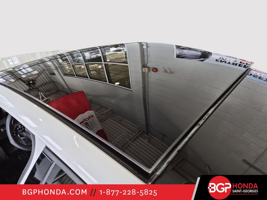 2024 Volkswagen Golf R R in Saint-Georges, Quebec - 23 - w1024h768px