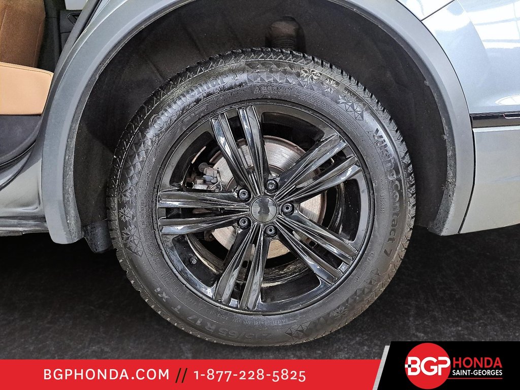 Volkswagen Tiguan Confortline R-Line Black Edition 2024 à Saint-Georges, Québec - 8 - w1024h768px