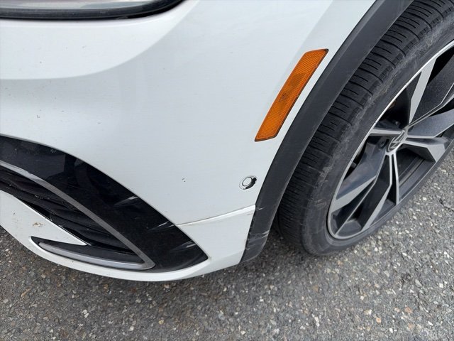 2024 Volkswagen Tiguan Highline R-Line in Saint-Georges, Quebec - 3 - w1024h768px