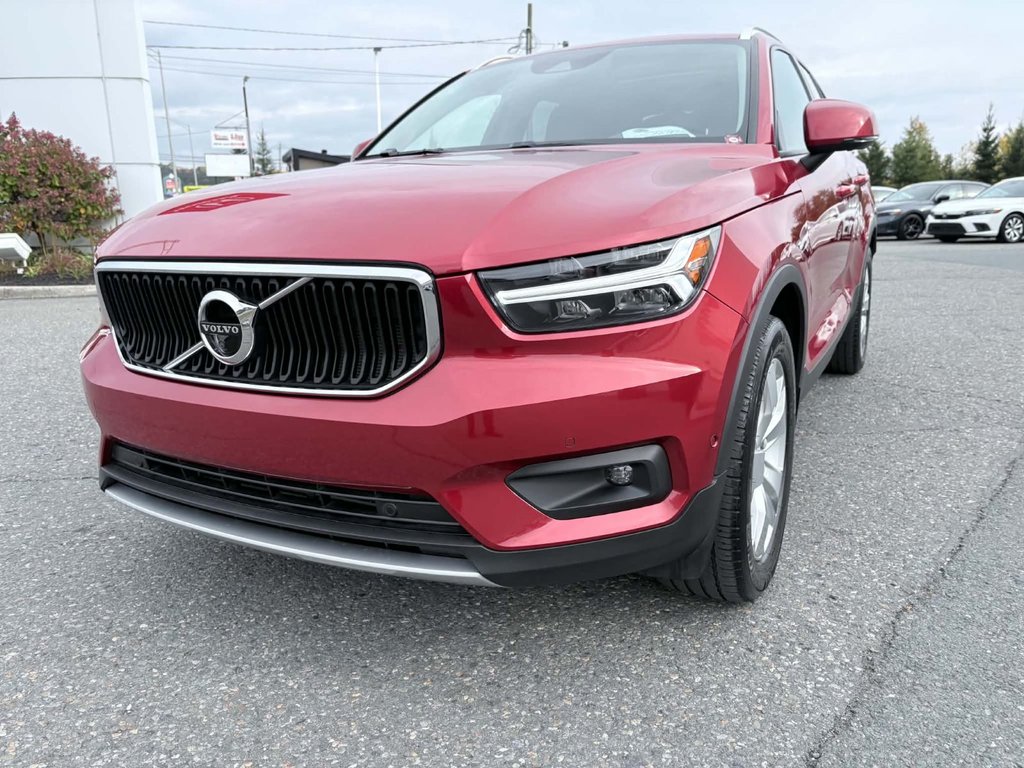 2019 Volvo XC40 MOMENTUM in Saint-Georges, Quebec - 7 - w1024h768px