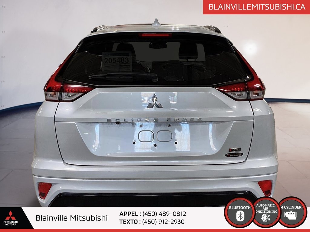 2023  ECLIPSE CROSS GT S-AWC + TOIT PANO. + CUIR + VOLANT CHAUFFANT in Brossard, Quebec - 3 - w1024h768px
