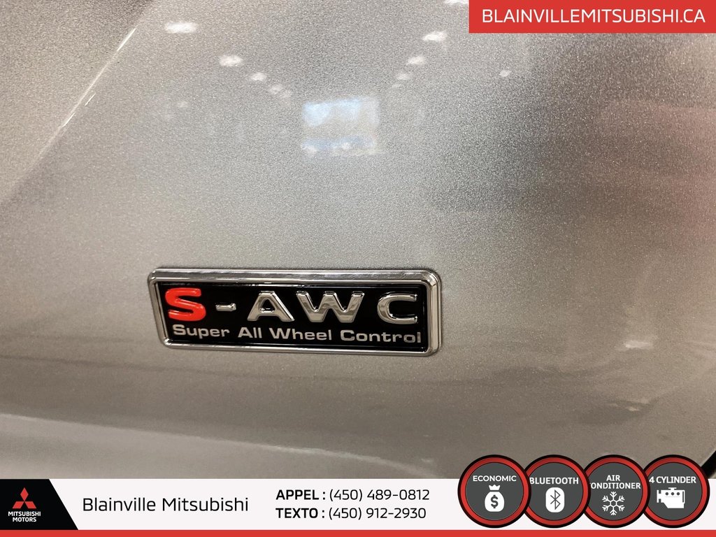 2023  Outlander SEL S-AWC + NAV + CUIR + 7 PASS. + HAYON M. LIBRE in Brossard, Quebec - 5 - w1024h768px
