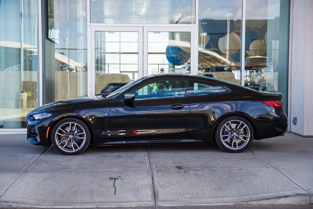 BMW Gallery 2021 BMW 4 Series XDrive Coupe G19238