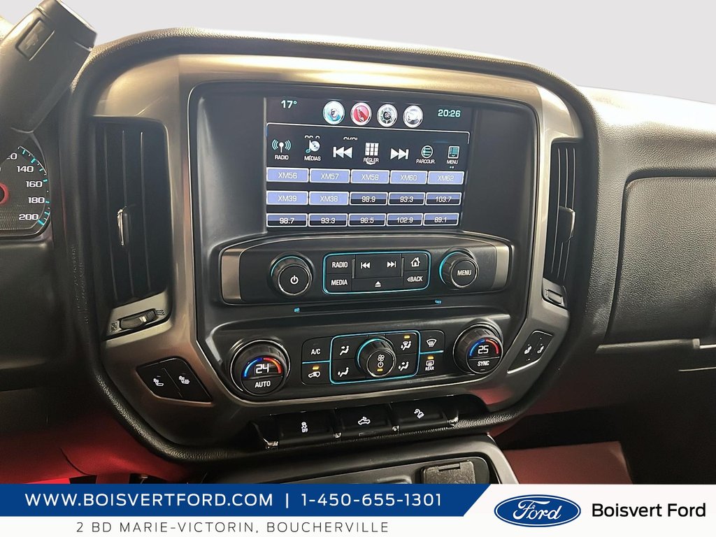 2016 Chevrolet Silverado 1500 LT in Boucherville, Quebec - 13 - w1024h768px