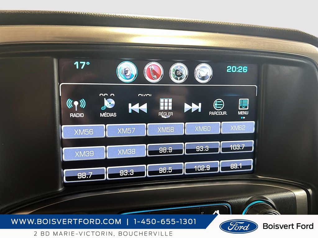 2016 Chevrolet Silverado 1500 LT in Boucherville, Quebec - 16 - w1024h768px