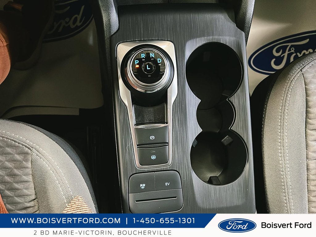 Ford Escape SE Plug-In Hybrid 2021 à Boucherville, Québec - 14 - w1024h768px