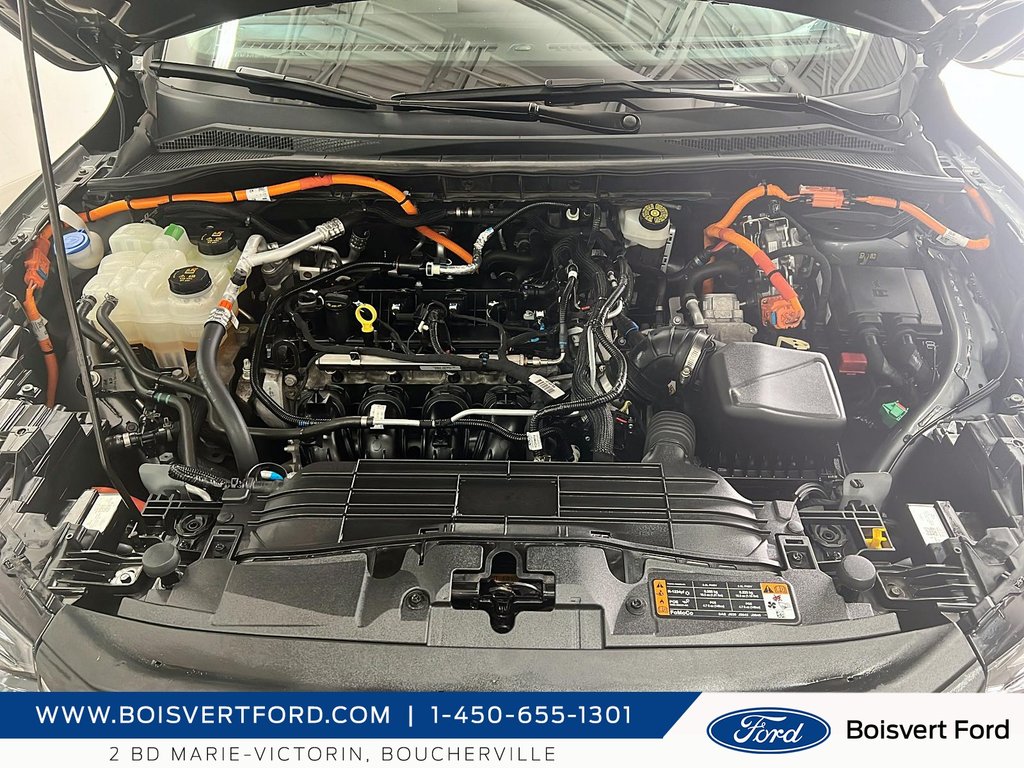2023 Ford Escape PHEV in Boucherville, Quebec - 8 - w1024h768px