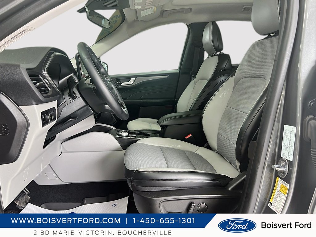 2023 Ford Escape PHEV in Boucherville, Quebec - 9 - w1024h768px