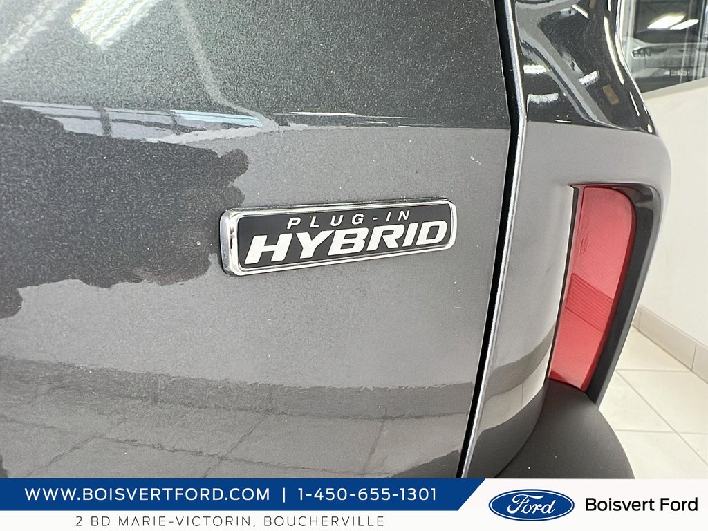 2023 Ford Escape PHEV in Boucherville, Quebec - 16 - w1024h768px