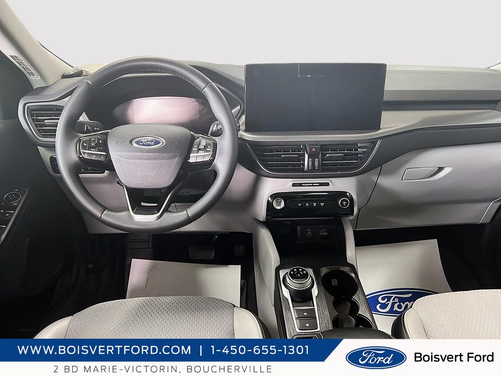 2023 Ford Escape PHEV in Boucherville, Quebec - 10 - w1024h768px