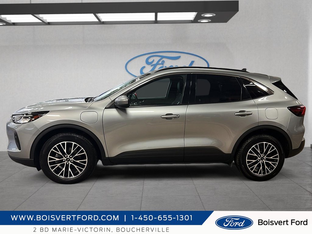Ford Escape PHEV 2023 à Boucherville, Québec - 5 - w1024h768px