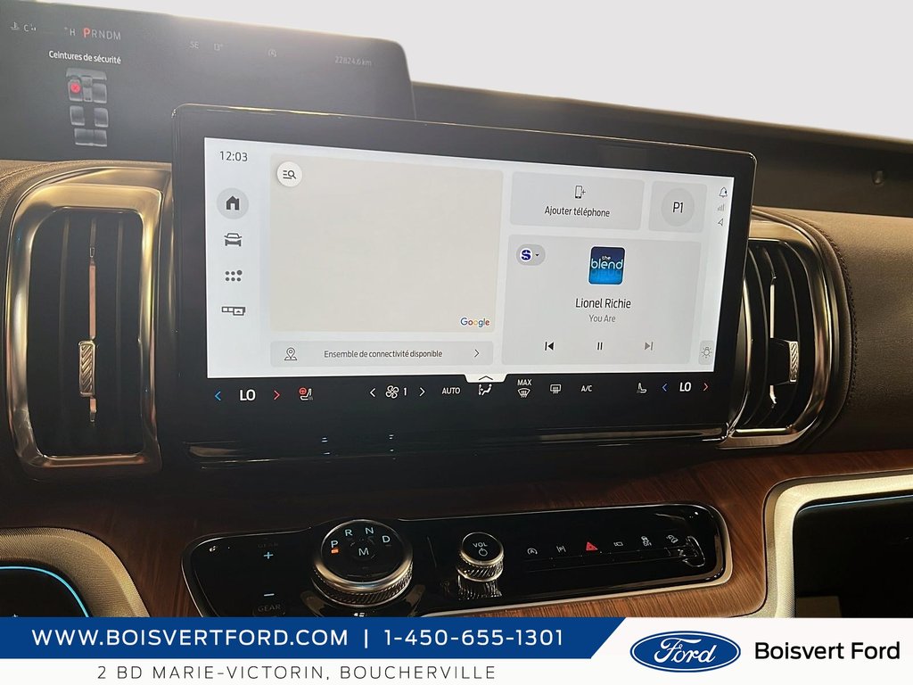 2025 Ford Expedition King Ranch in Boucherville, Quebec - 13 - w1024h768px