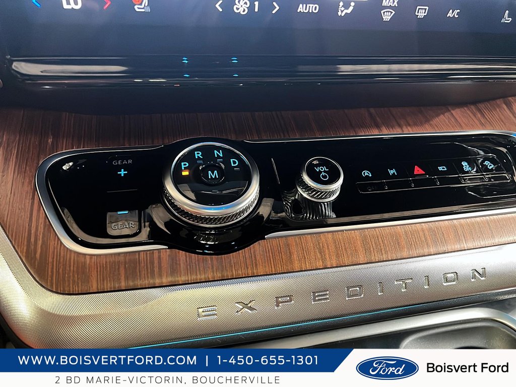 2025 Ford Expedition King Ranch in Boucherville, Quebec - 14 - w1024h768px