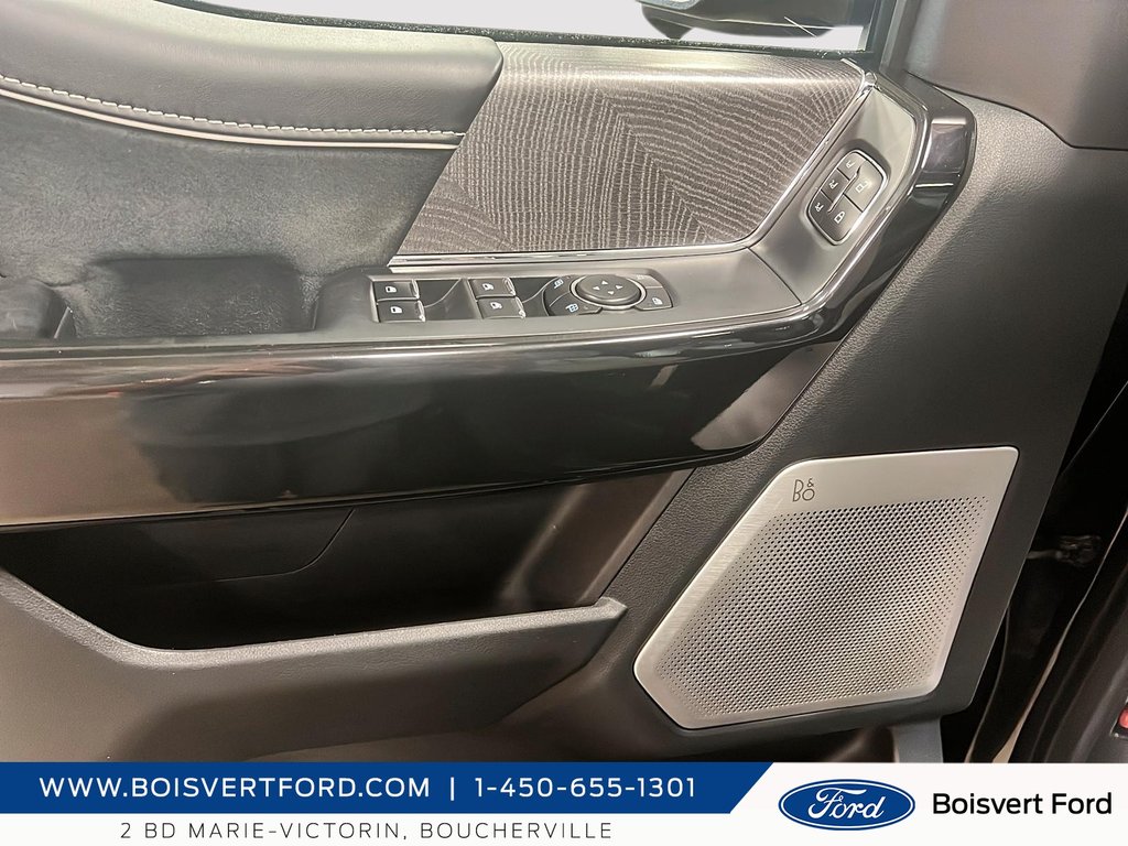 Ford F-150 Lightning Éditions platinum full 2023 à Boucherville, Québec - 10 - w1024h768px