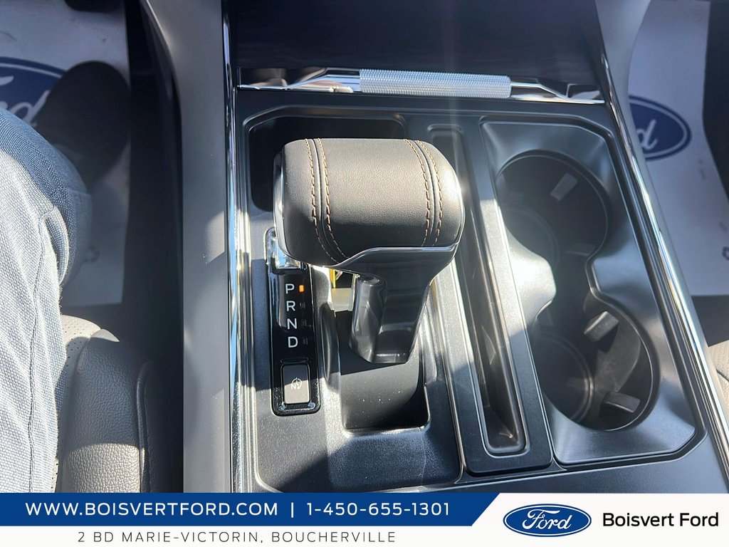 2024 Ford F-150 Lightning LARIAT in Boucherville, Quebec - 14 - w1024h768px