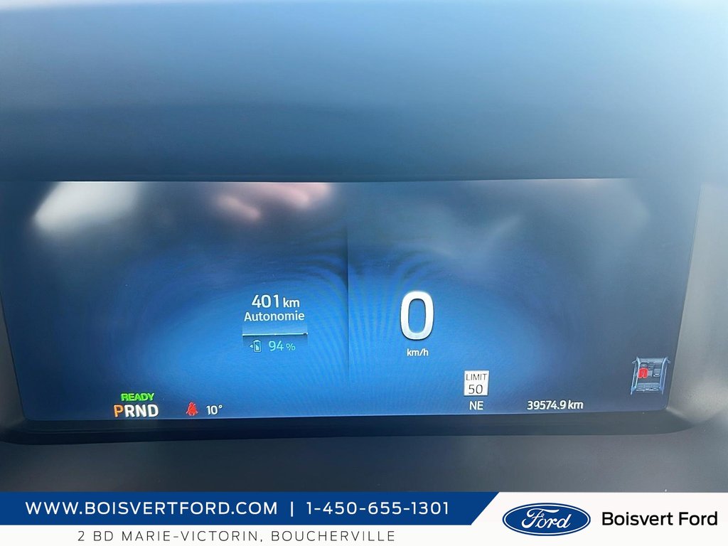 2024 Ford F-150 Lightning LARIAT in Boucherville, Quebec - 13 - w1024h768px