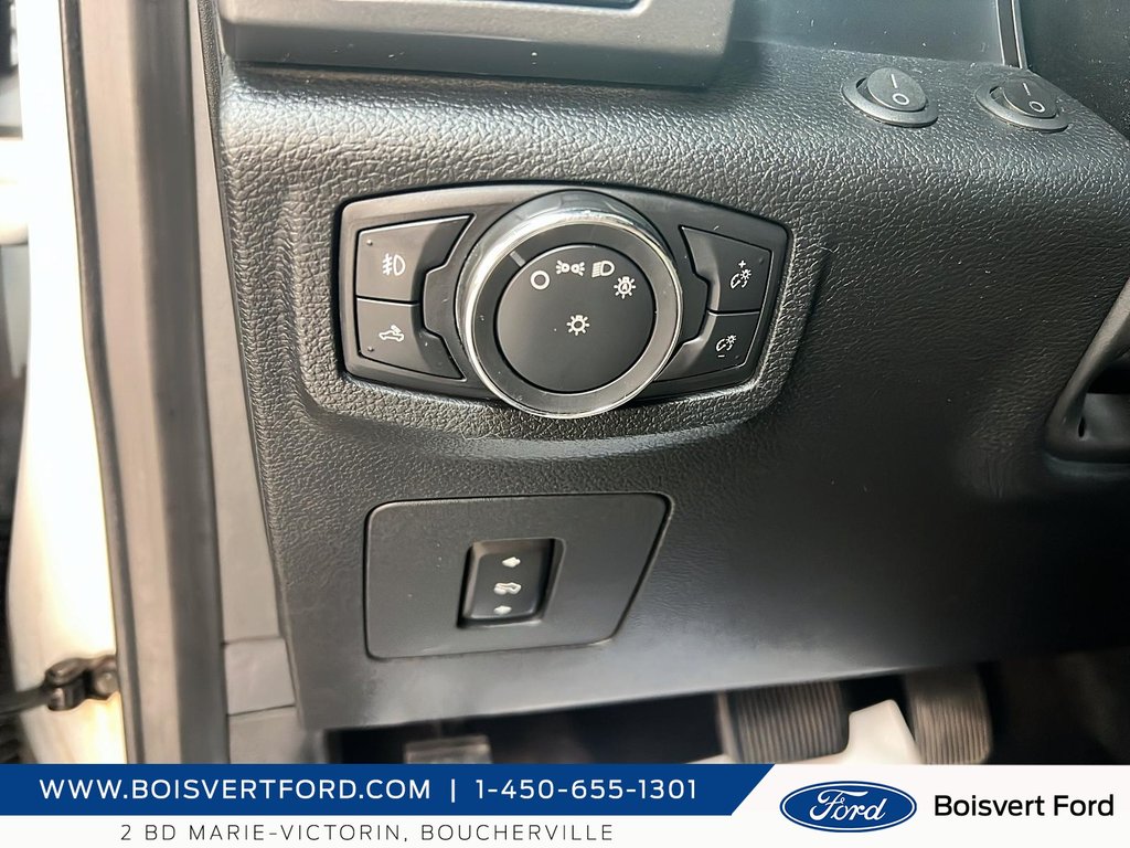 2016 Ford F-150 Sport 5,0L in Boucherville, Quebec - 21 - w1024h768px