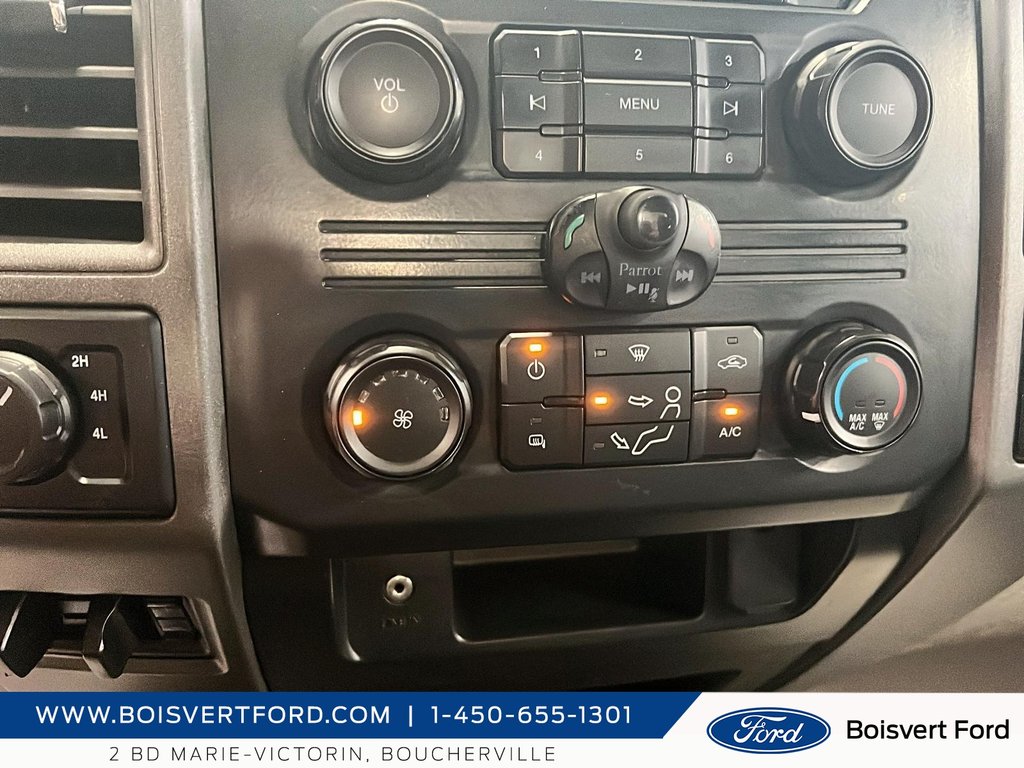 2019 Ford F-350 XL cabine simple 4RM caisse de 8 pi in Boucherville, Quebec - 17 - w1024h768px