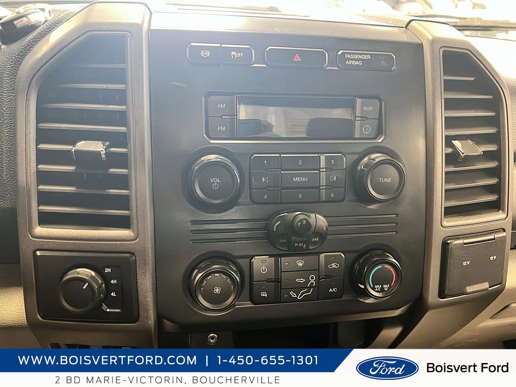2019 Ford F-350 XL cabine simple 4RM caisse de 8 pi in Boucherville, Quebec - 14 - w1024h768px