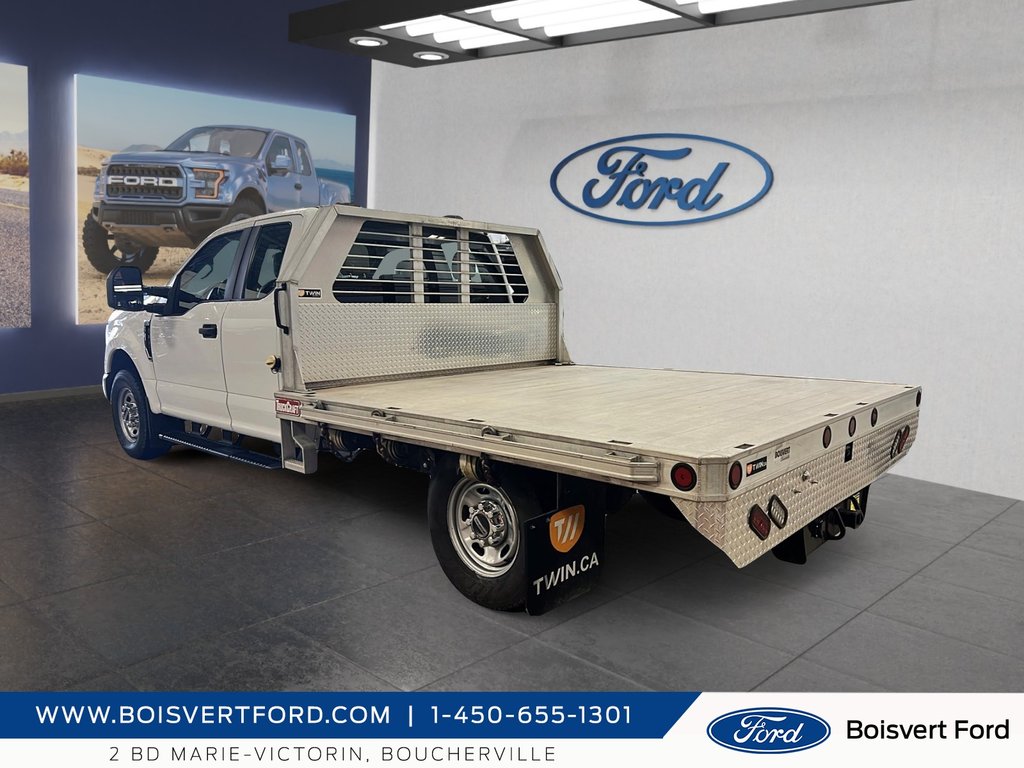 2021 Ford F-350 XL cabine double 2RM 168 po DCE de 60 po in Boucherville, Quebec - 4 - w1024h768px