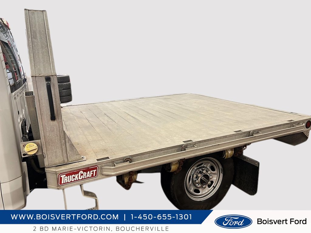 2021 Ford F-350 XL cabine double 2RM 168 po DCE de 60 po in Boucherville, Quebec - 15 - w1024h768px