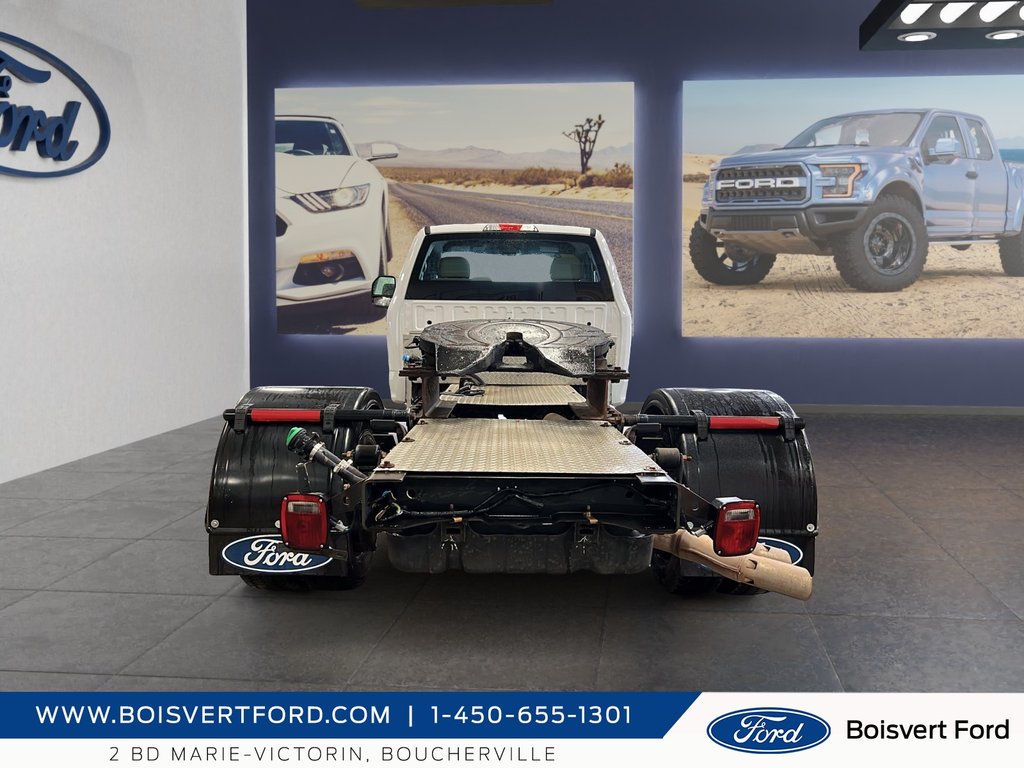 Ford F-550 XL cabine simple 2RM 169 po DCE de 84 po 2019 à Boucherville, Québec - 3 - w1024h768px