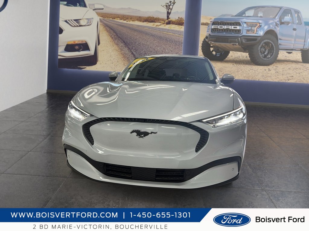 Ford Mustang Mach-E Select 2022 à Boucherville, Québec - 2 - w1024h768px