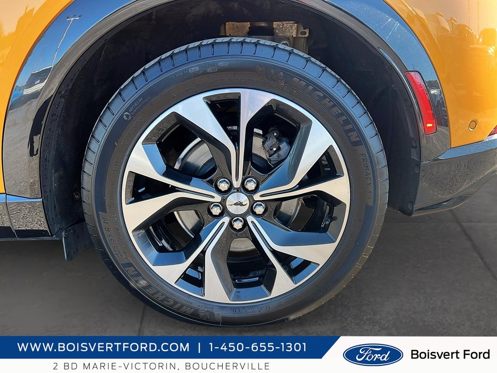 2022 Ford Mustang Mach-E Premium in Boucherville, Quebec - 7 - w1024h768px
