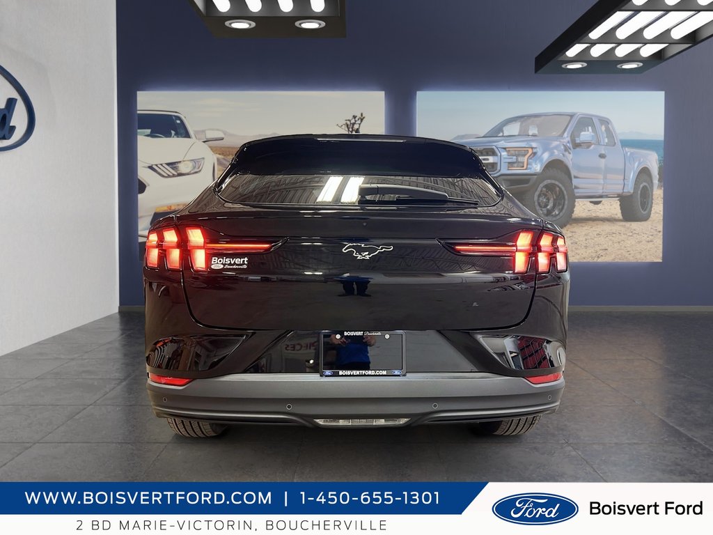2024 Ford Mustang Mach-E Select in Boucherville, Quebec - 3 - w1024h768px