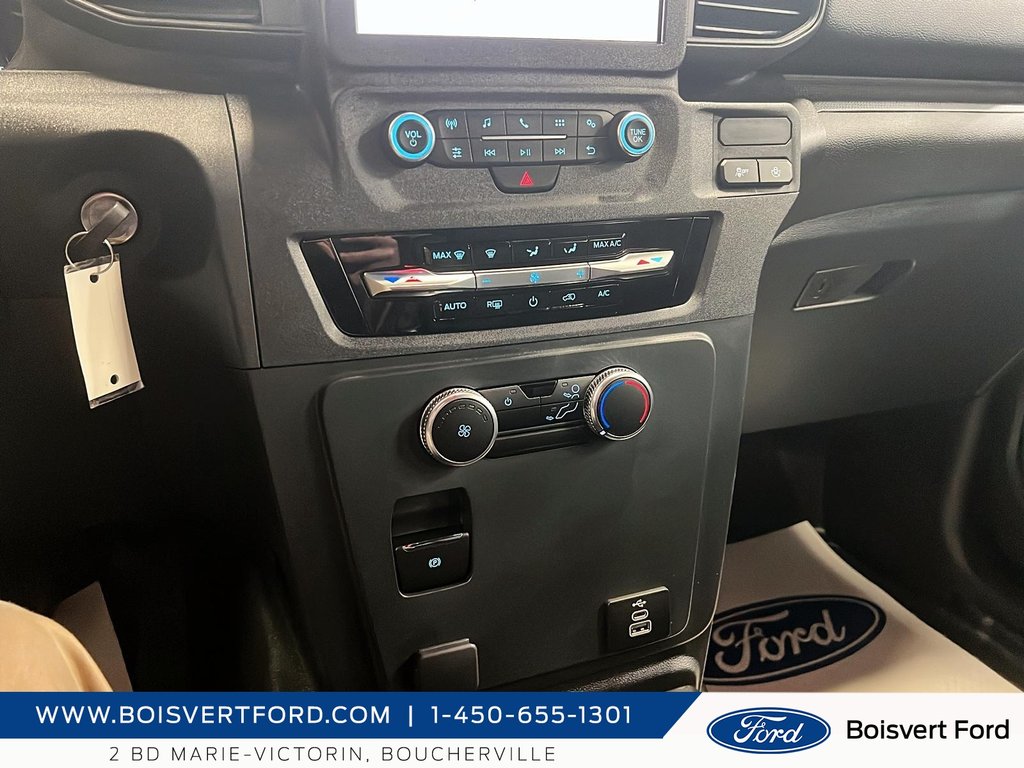 Ford Police Interceptor Utility Explorer 2025 à Boucherville, Québec - 15 - w1024h768px