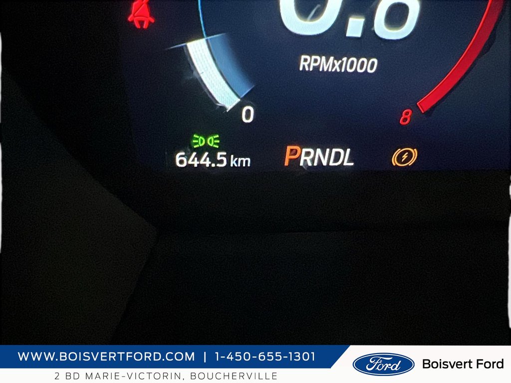 Ford Police Interceptor Utility Explorer 2025 à Boucherville, Québec - 12 - w1024h768px