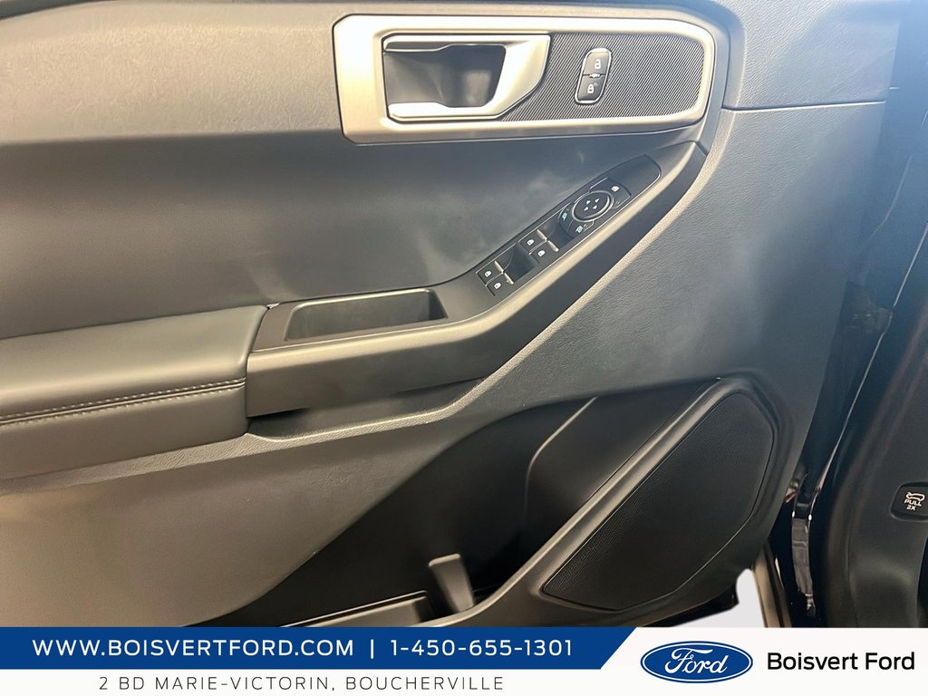 Ford Police Interceptor Utility Explorer 2025 à Boucherville, Québec - 10 - w1024h768px