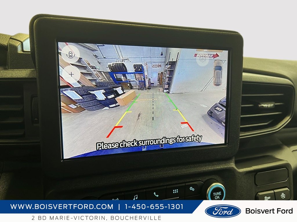 Ford Police Interceptor Utility Explorer 2025 à Boucherville, Québec - 14 - w1024h768px