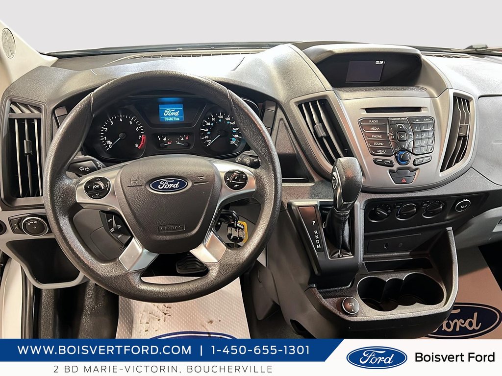 Ford Transit Cargo Van T-250 138 po PNBV de 9 000 lb RARS 2018 à Boucherville, Québec - 9 - w1024h768px