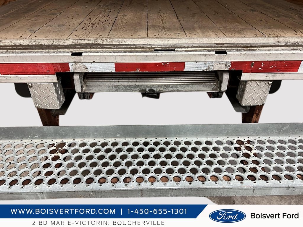 Ford Transit Cargo Van T-250 138 po PNBV de 9 000 lb RARS 2018 à Boucherville, Québec - 16 - w1024h768px