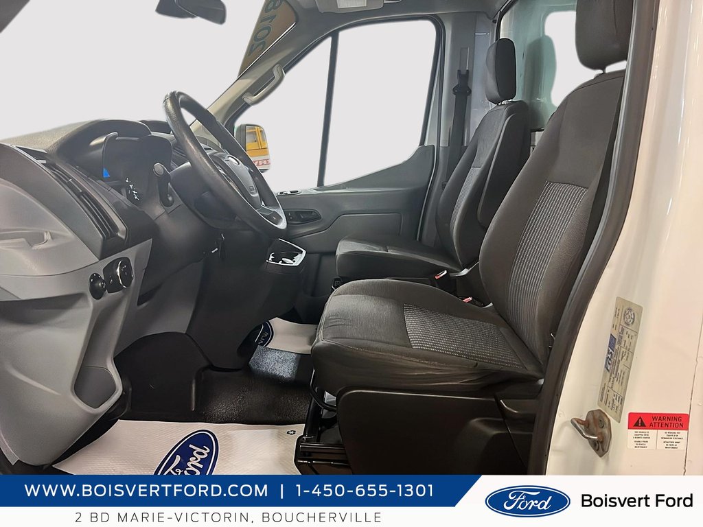2018 Ford Transit Chassis Cab 350 cube 12 pieds in Boucherville, Quebec - 8 - w1024h768px